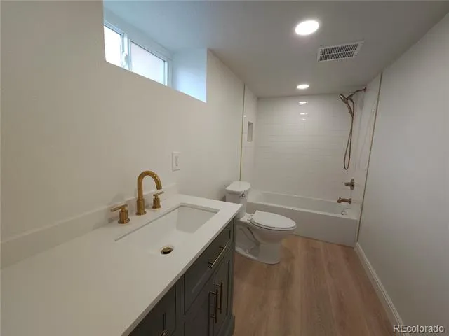 1543 Willow Street Denver, CO 80220
