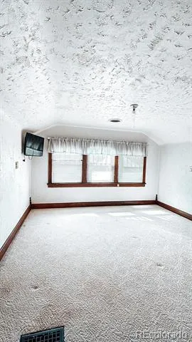 204 W Ash Street Walsh, CO 81090