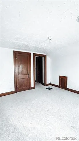 204 W Ash Street Walsh, CO 81090