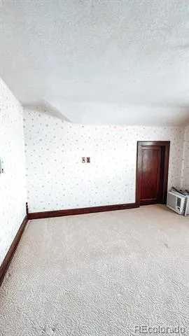 204 W Ash Street Walsh, CO 81090