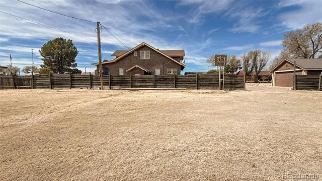 204 W Ash Street Walsh, CO 81090