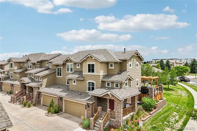 7544 S Quatar Way Aurora, CO 80016