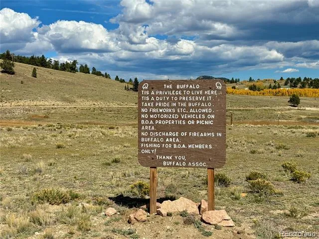 890 Mcdowell Drive Jefferson, CO 80456