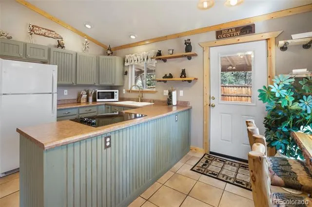 31 Handcart Circle Florissant, CO 80816