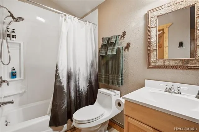 31 Handcart Circle Florissant, CO 80816