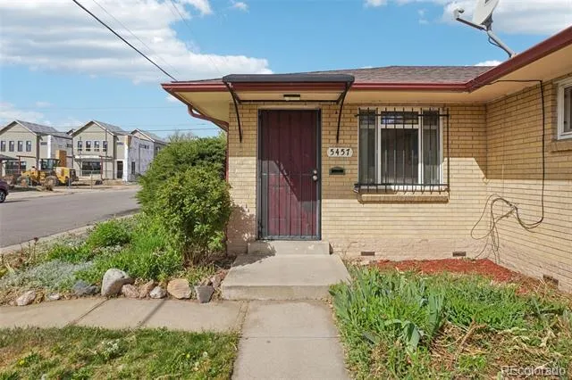 5457 E 36th Avenue Denver, CO 80207