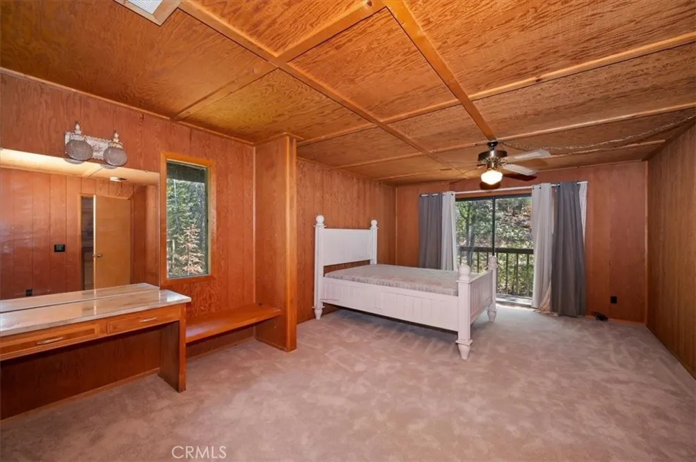 983 Teakwood Lake Arrowhead, CA 92352
