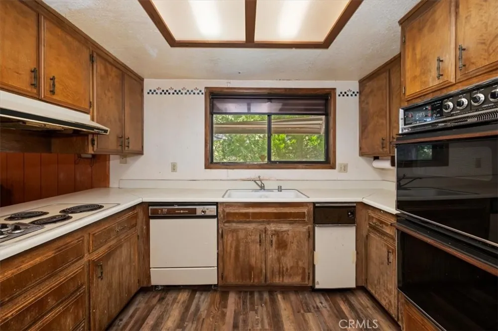 983 Teakwood Lake Arrowhead, CA 92352