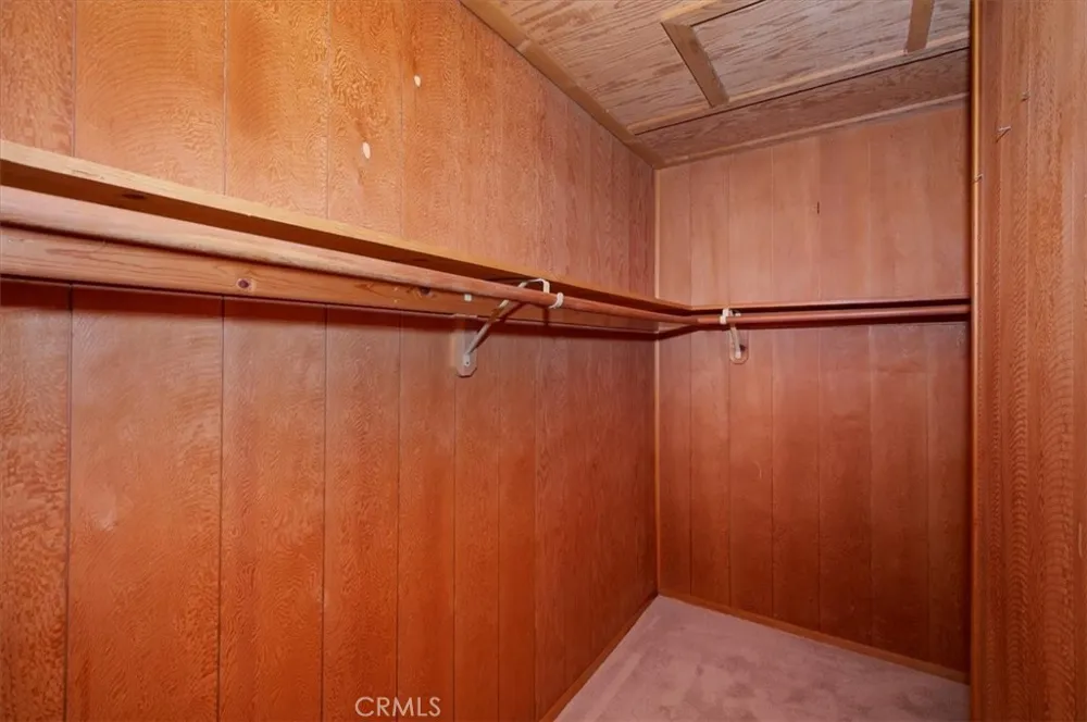 983 Teakwood Lake Arrowhead, CA 92352