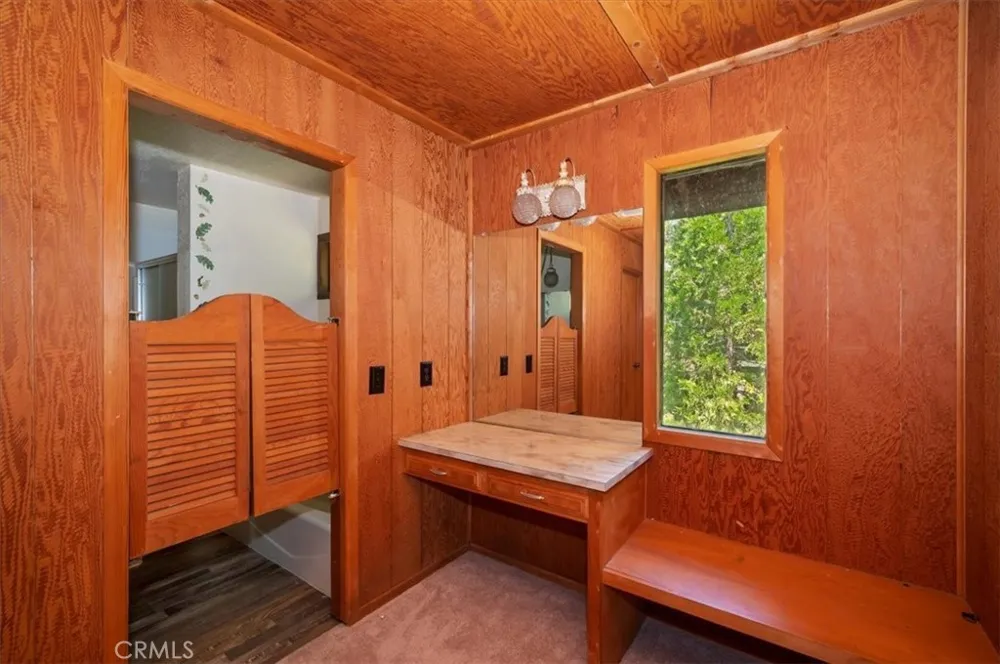 983 Teakwood Lake Arrowhead, CA 92352