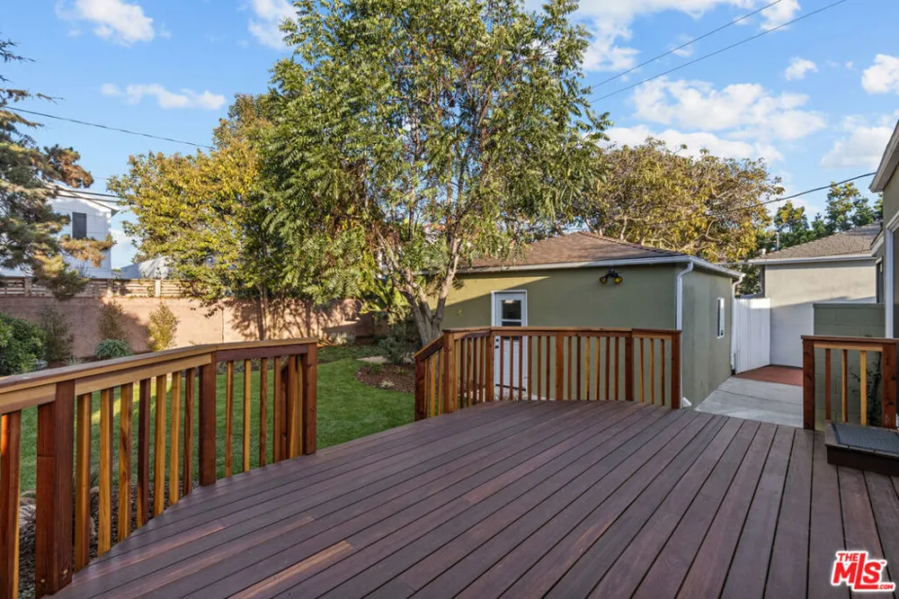 3760 Beethoven Street Los Angeles, CA 90066