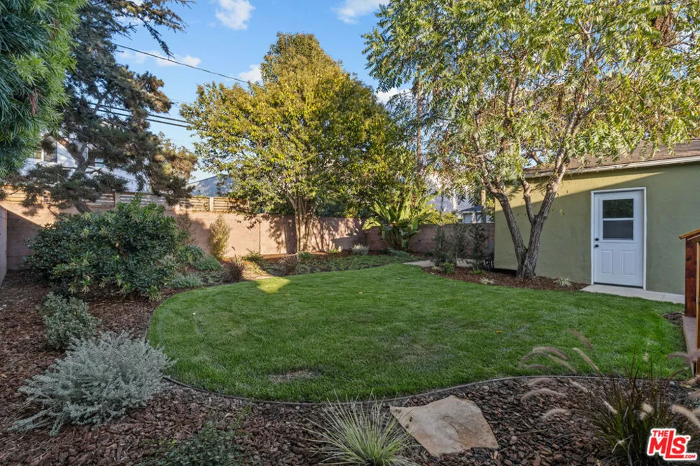 3760 Beethoven Street Los Angeles, CA 90066