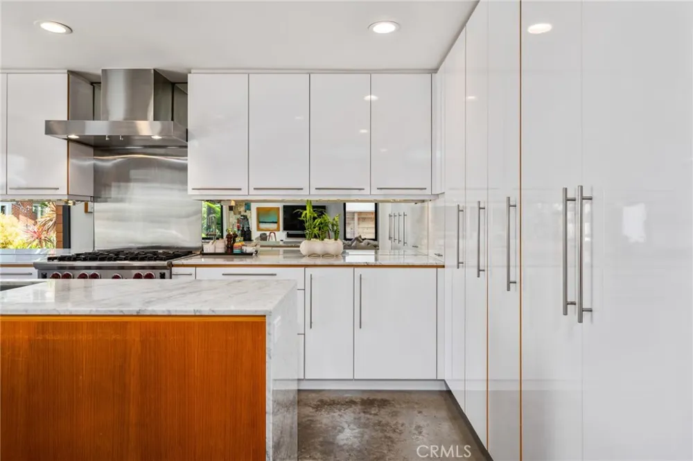 324 6th Street Manhattan Beach, CA 90266