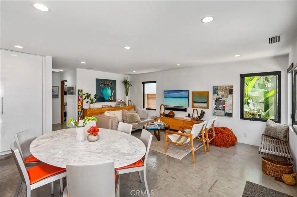 324 6th Street Manhattan Beach, CA 90266