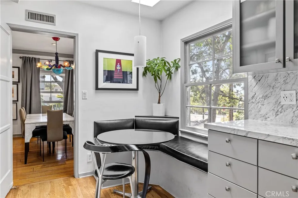 1701 Pier Avenue Santa Monica, CA 90405