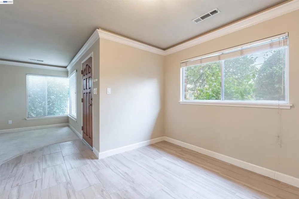 14972 Endicott St San Leandro, CA 94579