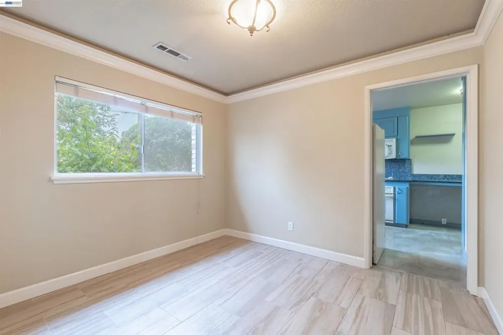 14972 Endicott St San Leandro, CA 94579
