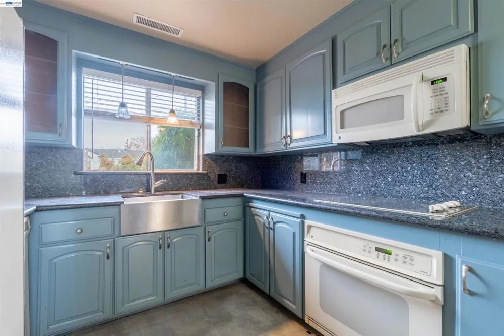 14972 Endicott St San Leandro, CA 94579
