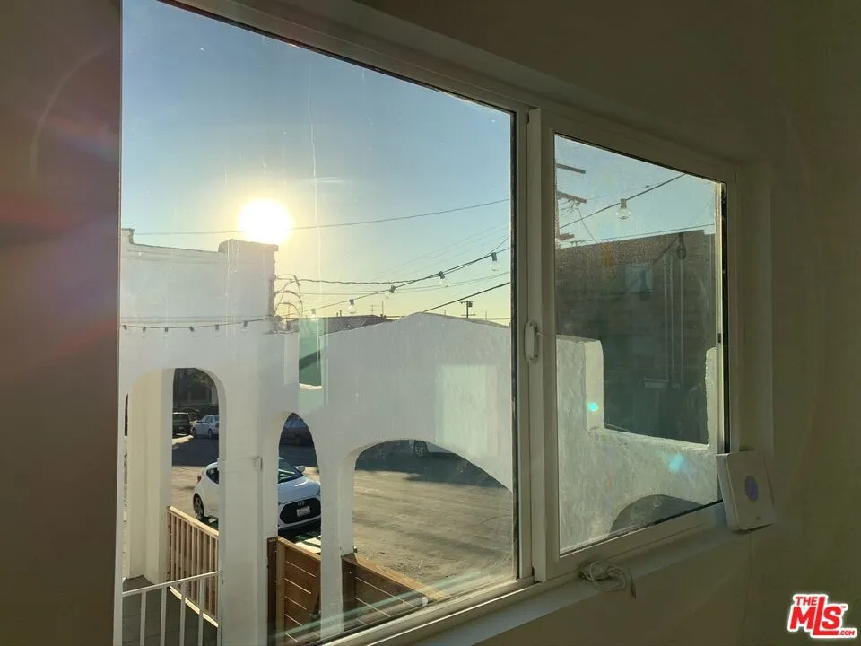 2600 Michigan Avenue Los Angeles, CA 90033