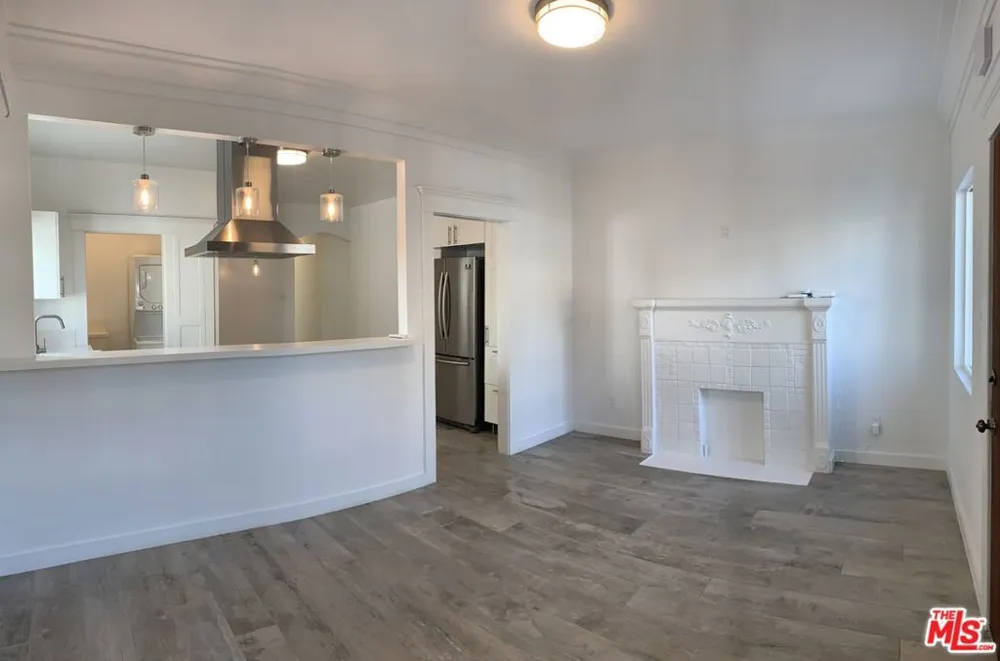 2600 Michigan Avenue Los Angeles, CA 90033