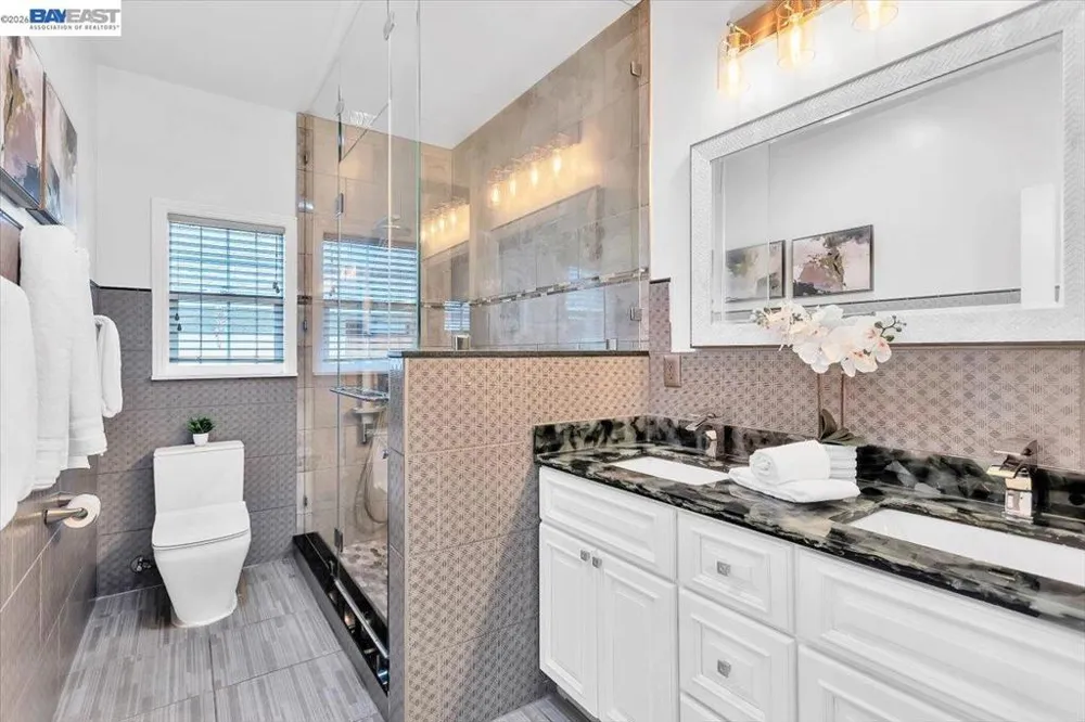 1029 Lincoln Ave Alameda, CA 94501