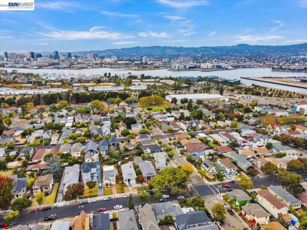 1029 Lincoln Ave Alameda, CA 94501