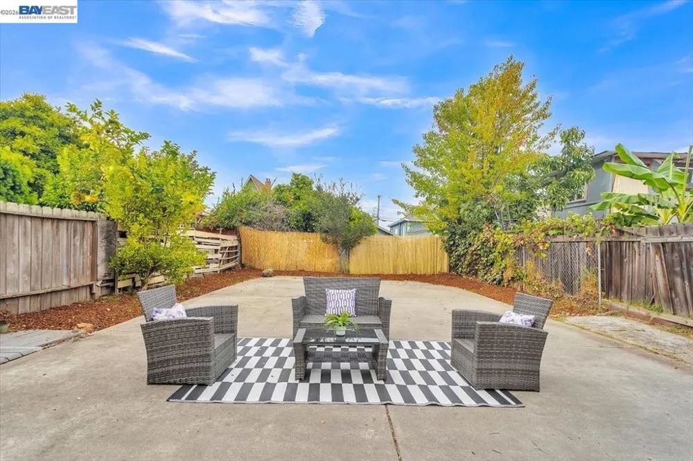 1029 Lincoln Ave Alameda, CA 94501