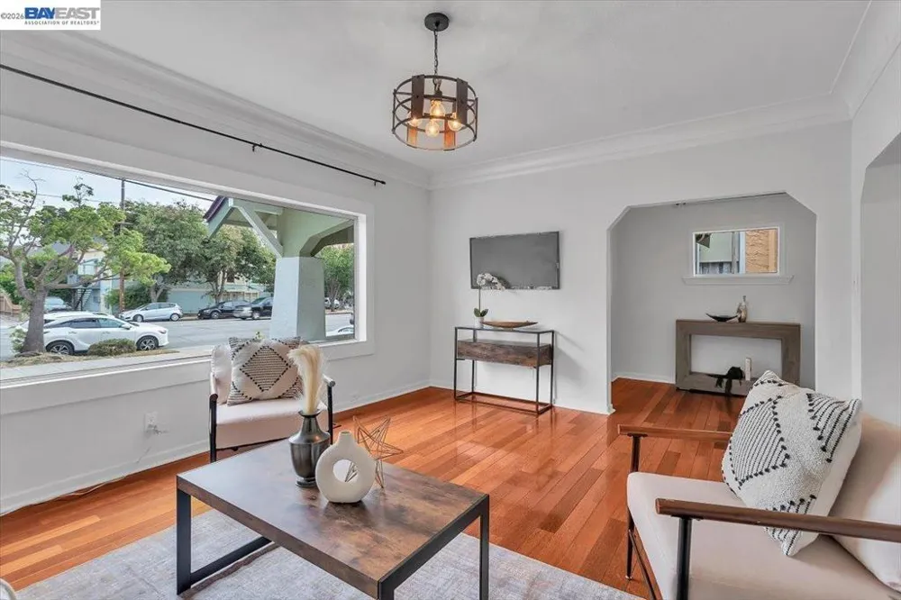 1029 Lincoln Ave Alameda, CA 94501