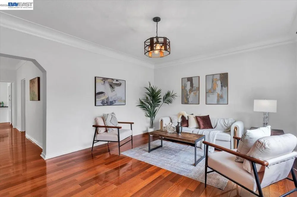 1029 Lincoln Ave Alameda, CA 94501