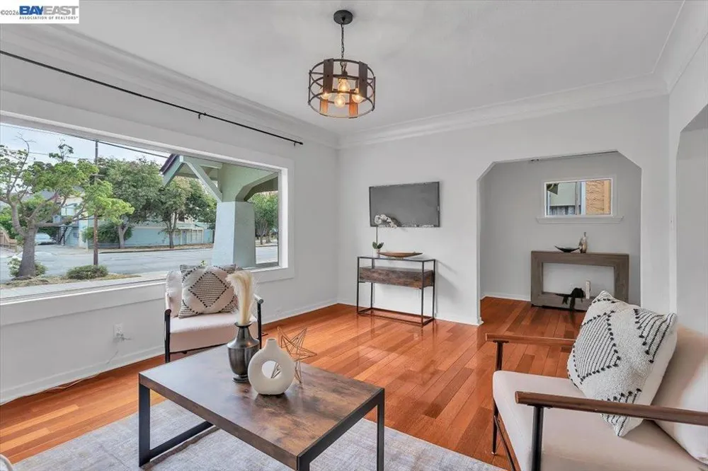 1029 Lincoln Ave Alameda, CA 94501
