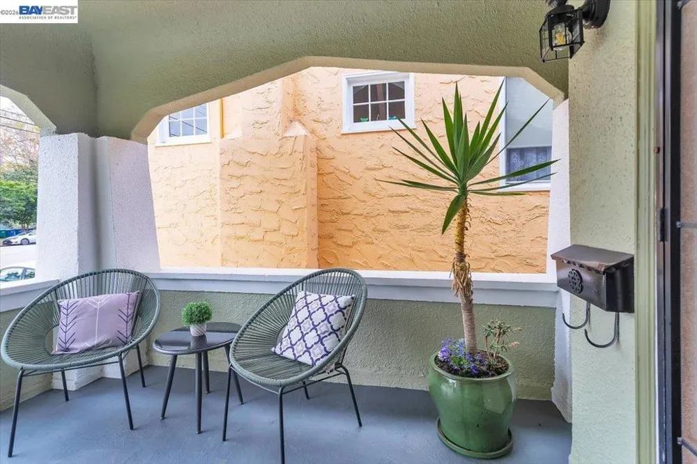 1029 Lincoln Ave Alameda, CA 94501