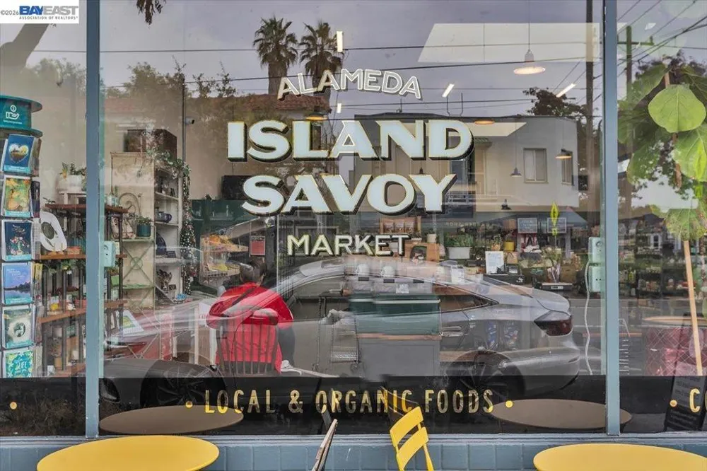 1029 Lincoln Ave Alameda, CA 94501