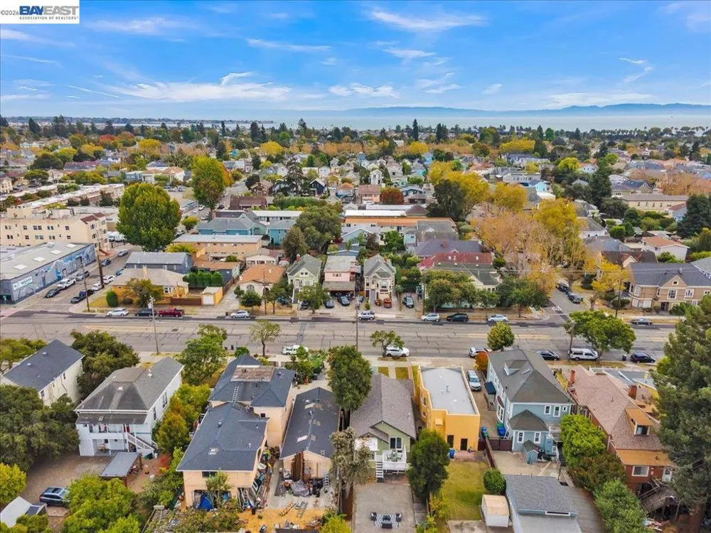 1029 Lincoln Ave Alameda, CA 94501