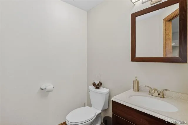 5452 S Zeno Street Centennial, CO 80015