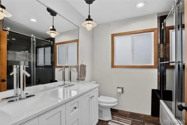 5452 S Zeno Street Centennial, CO 80015