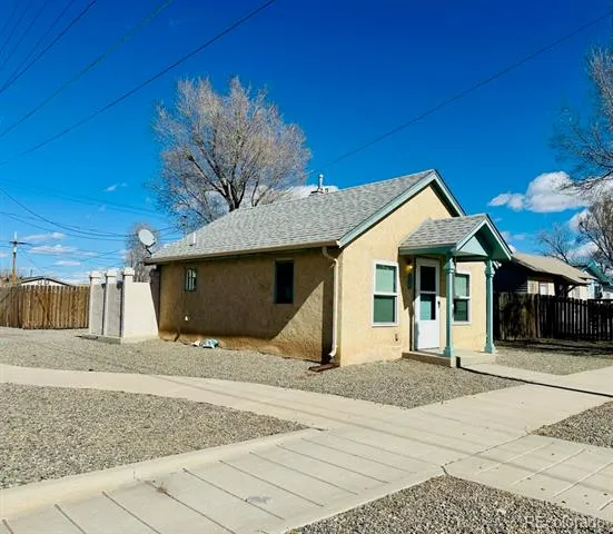 131 10th Street Alamosa, CO 81101