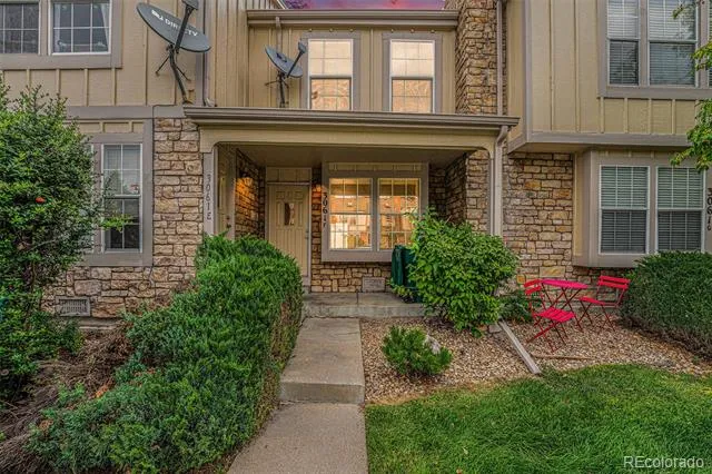 3061 W 107th Place #F Westminster, CO 80031