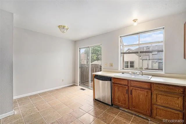 3061 W 107th Place #F Westminster, CO 80031