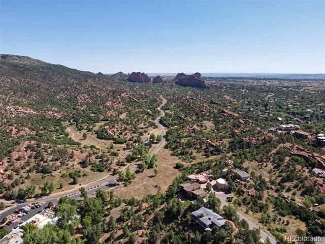 215 Beckers Lane Manitou Springs, CO 80829