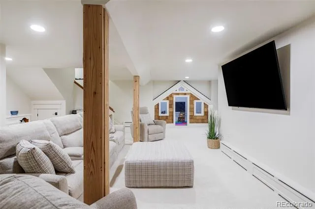 261 Whiskey Jay Hill Road Evergreen, CO 80439