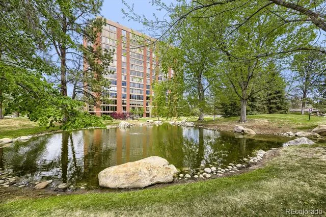 1900 E Girard Place #403 Englewood, CO 80113
