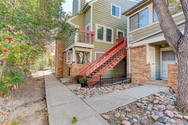 962 S Dearborn Way #12 Aurora, CO 80012