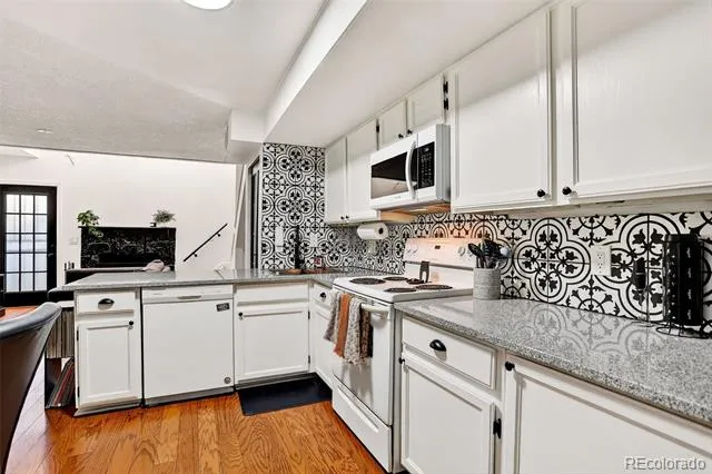 962 S Dearborn Way #12 Aurora, CO 80012