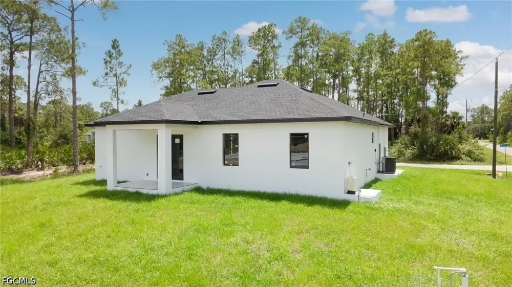 W 11th Street Lehigh Acres, FL 33972