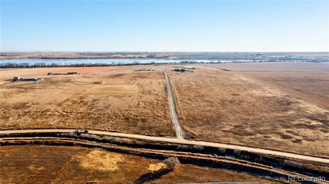 16590 Watkins Road Hudson, CO 80642