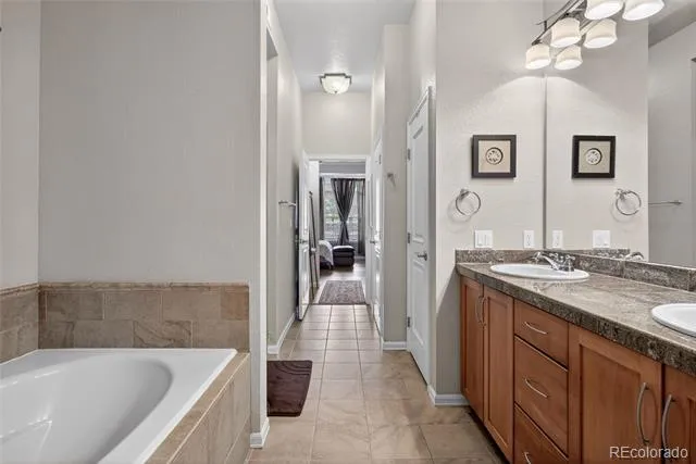 7865 Vallagio Lane #104 Englewood, CO 80112