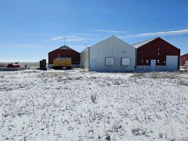 40444 Bush Road Avondale, CO 81022