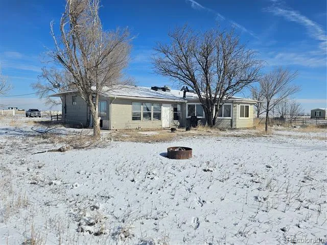 40444 Bush Road Avondale, CO 81022