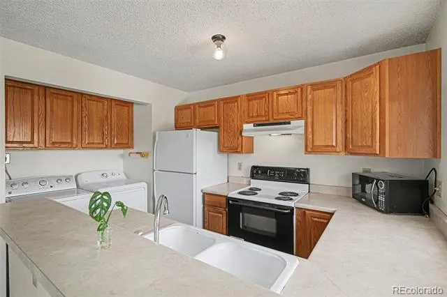 1110 S Waco Street #E Aurora, CO 80017