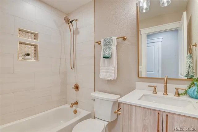404 Front Street Castle Rock, CO 80104